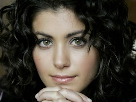 Katie Melua plays Avo Session