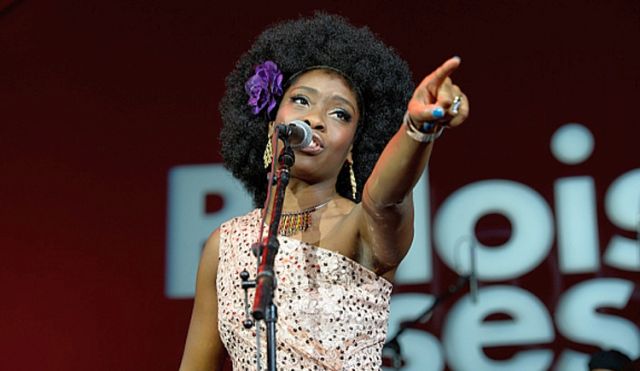 Iyeoka plays Baloise Session