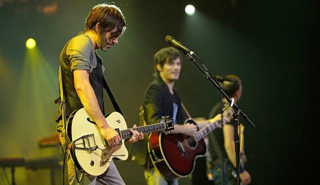 Lovebugs play Baloise Session