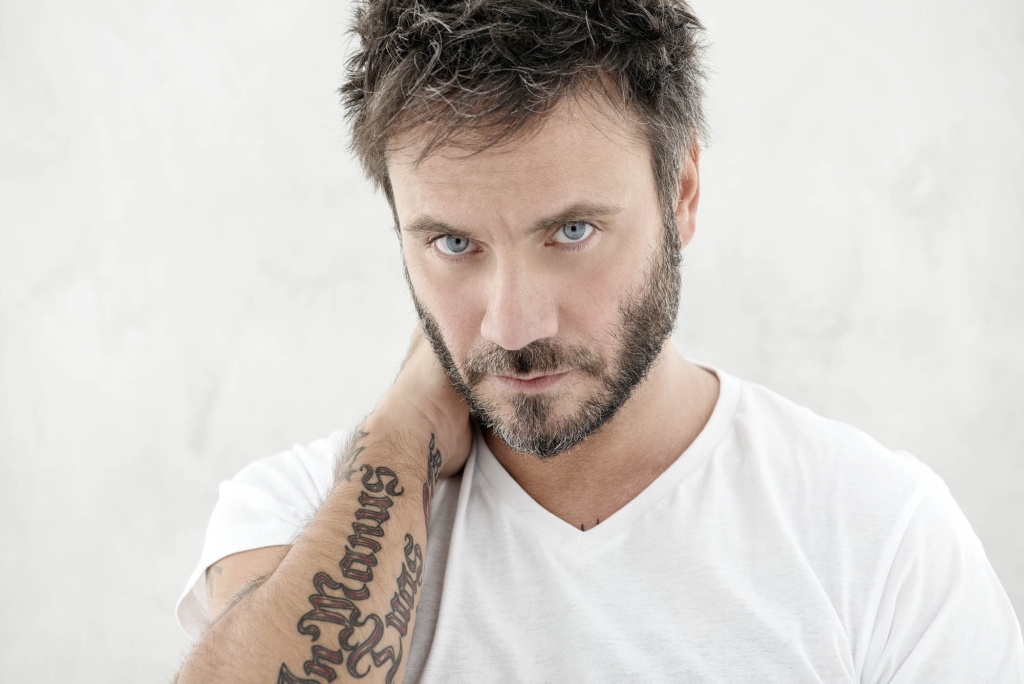 Nek plays Baloise Session