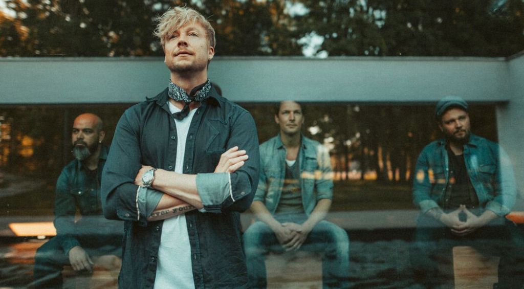 Sunrise Avenue play Baloise Session