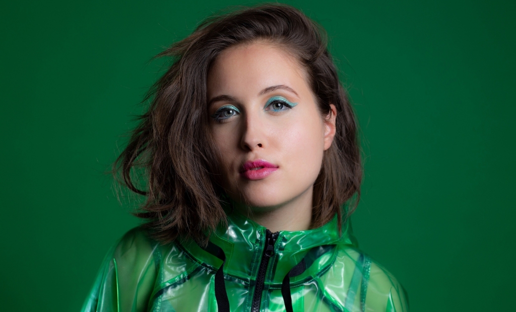 Alice Merton plays Baloise Session