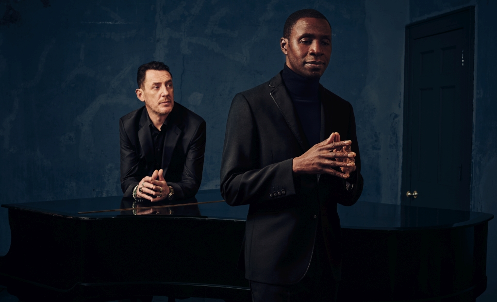 Lighthouse Family play Baloise Session