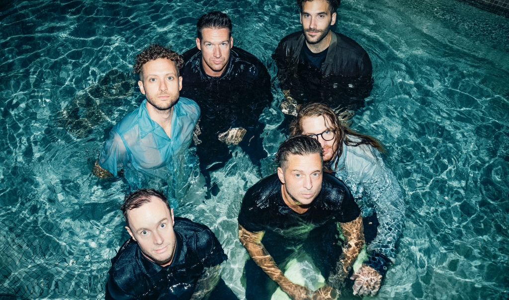 OneRepublic play Baloise Session