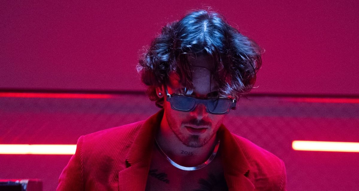 Loco Escrito plays Baloise Session