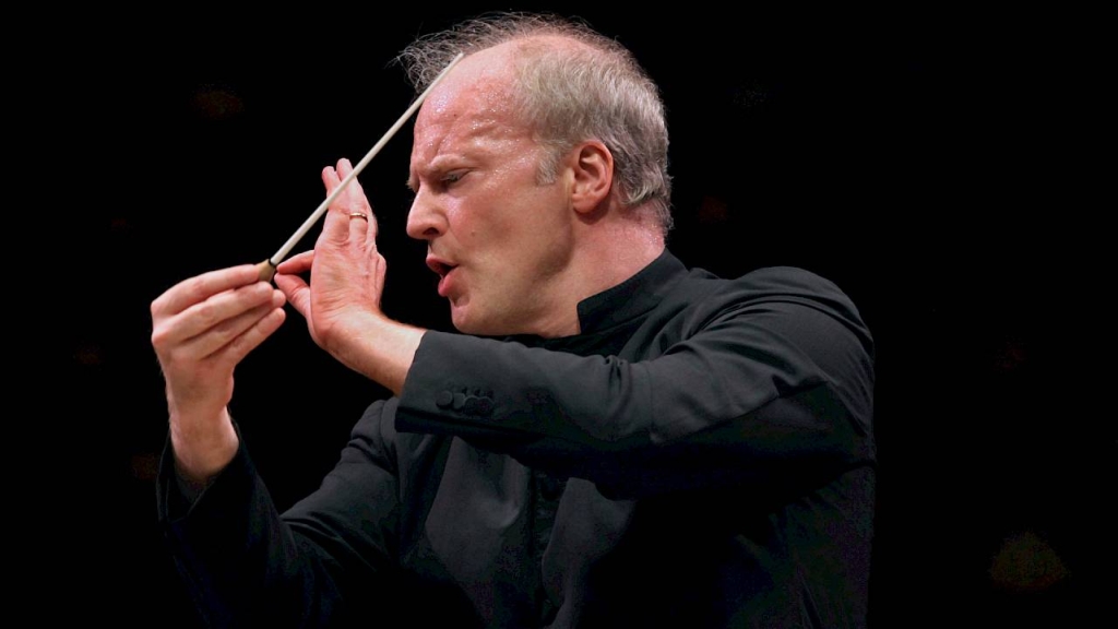 LSO: Noseda conducts Shostakovich