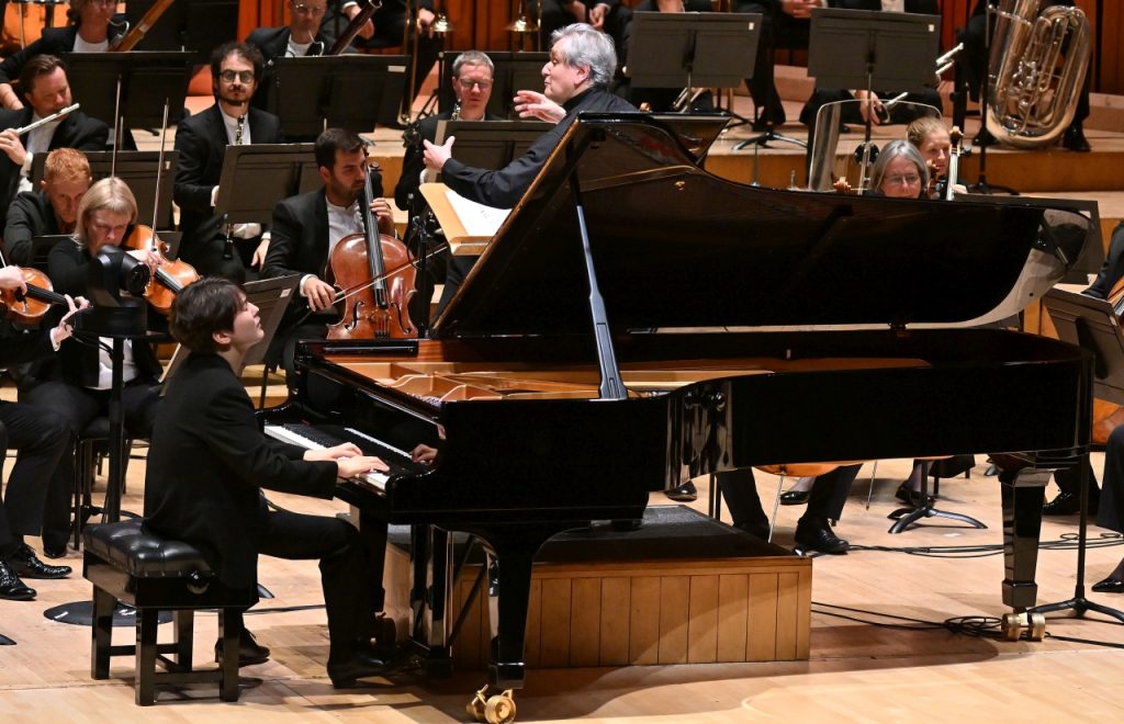 LSO: Antonio Pappano & Seong-Jin Cho