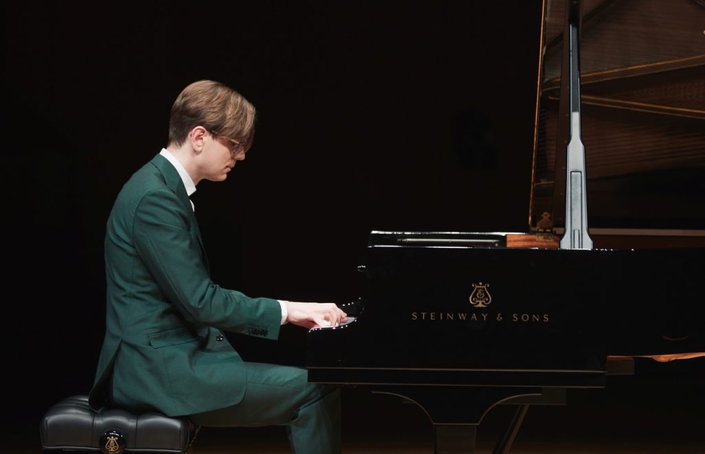 LSO: Alexandre Bloch & Alice Sara Ott