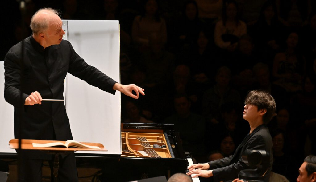 LSO: Gianandrea Noseda & Seong-Jin Cho
