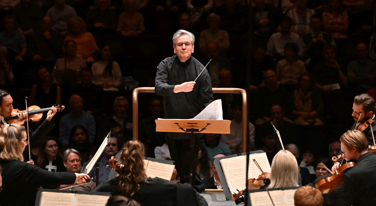 LSO: Pappano conducts Tchaikovsky and Vaughan Williams