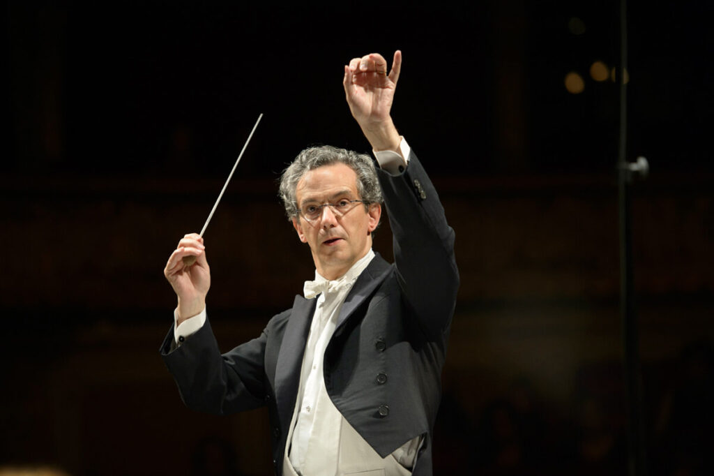 Fabio Luisi’s Farewell Concert from Zurich: Bruckner No. 7