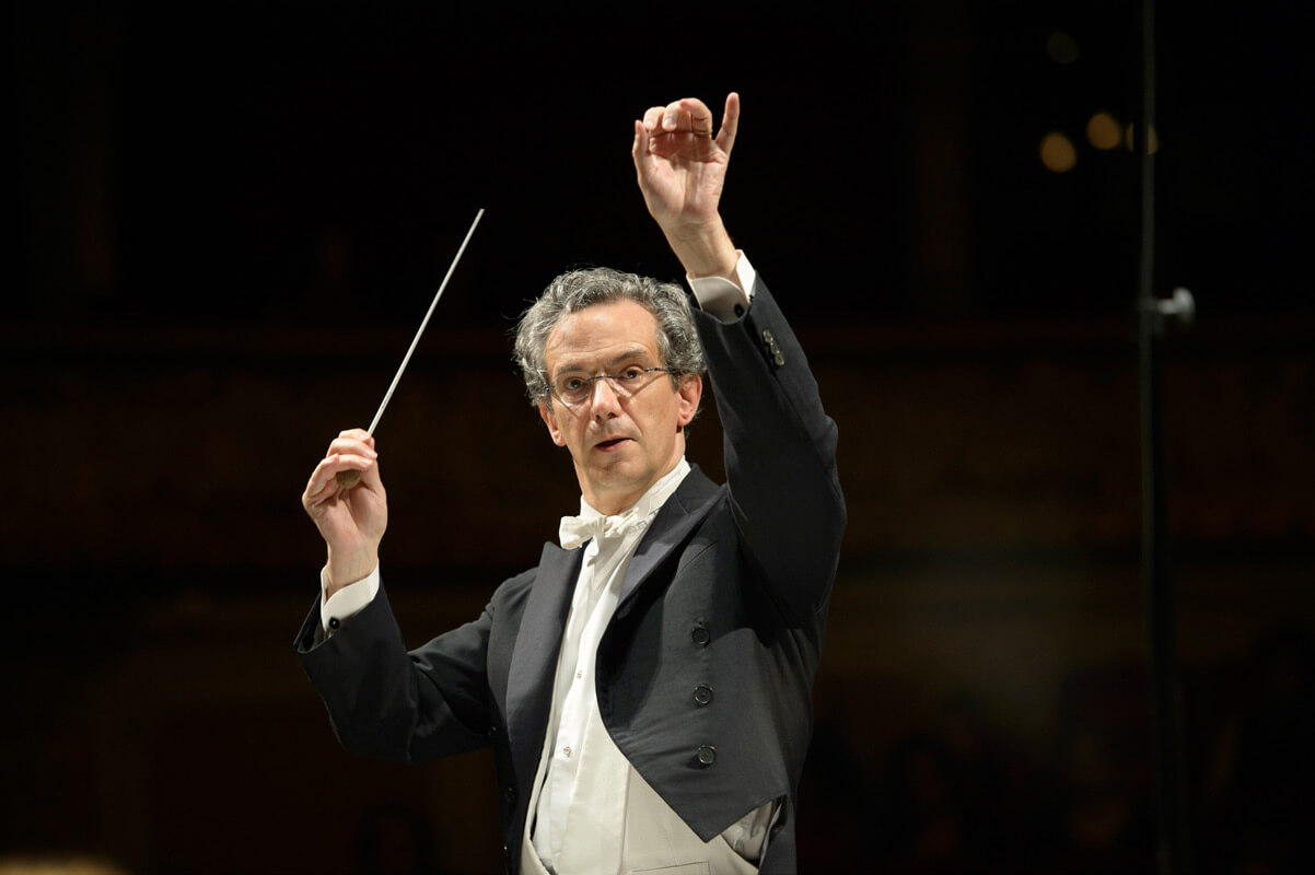 Fabio Luisi’s Farewell Concert from Zurich: Bruckner No. 7