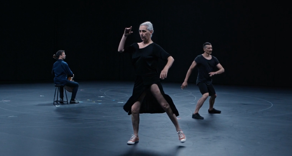 Mitten Wir Im Leben Sind/Bach6Cellosuiten