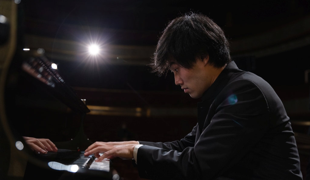 Bruce Liu plays Chopin