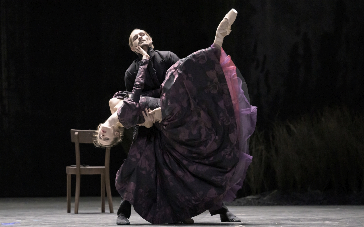 BOVARY – A dance play by Christian Spuck