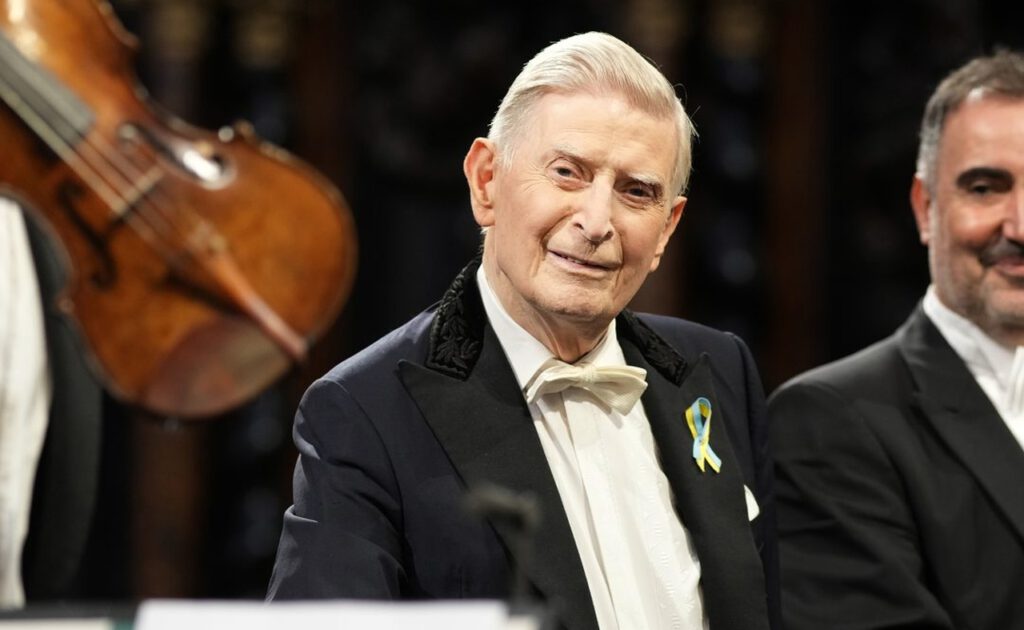 Blomstedt conducts Bruckner 9