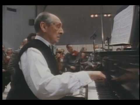 Horowitz plays Mozart