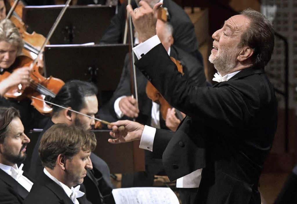 Lucerne Festival 2016: Inaugural Concert of Riccardo Chailly – Mahler 8