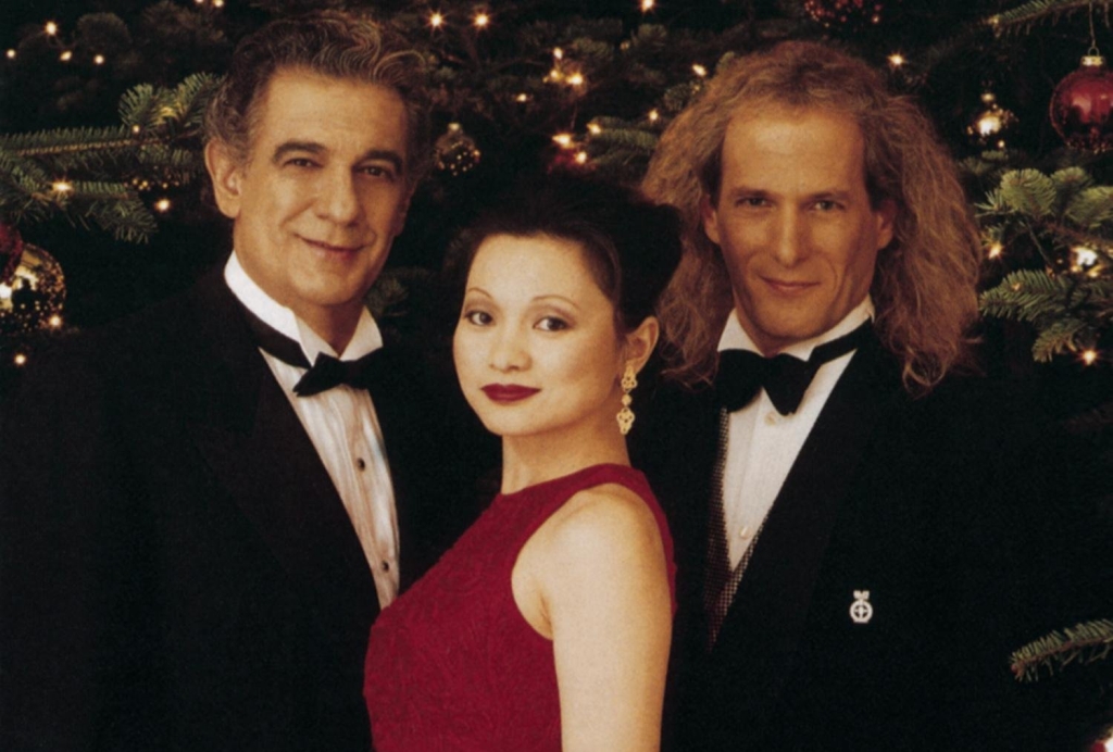 Plácido Domingo presents: Christmas in Vienna 1996
