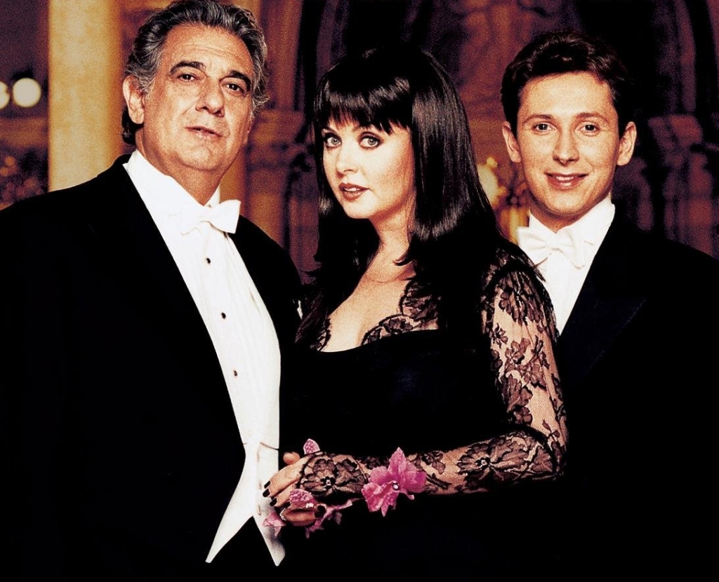 Plácido Domingo presents: Christmas in Vienna 1997