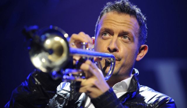 Till Brönner plays AVO Session