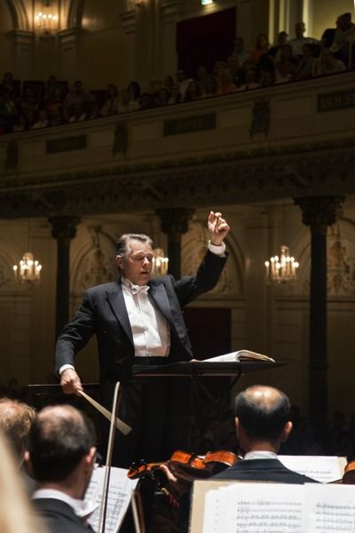 Mariss Jansons conducts Bruckner 9