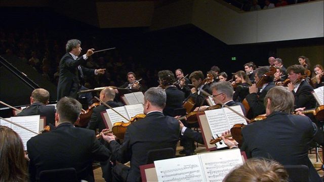 Rachmaninov: Piano Concerto No. 2