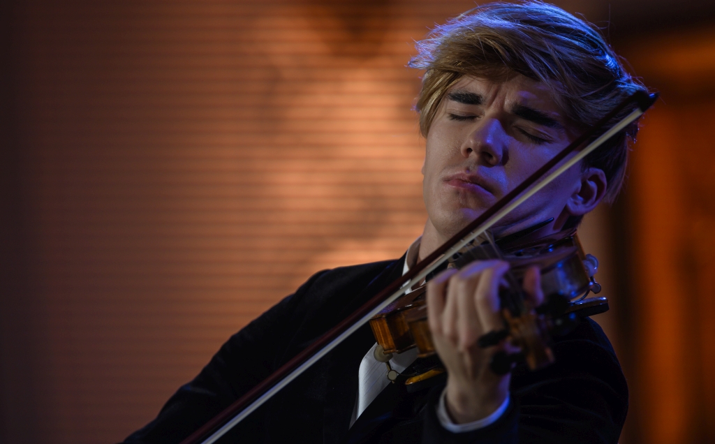 Friday Night with Yury Revich & Friends