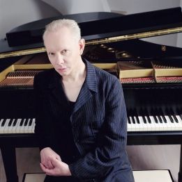 Joe Jackson plays Avo Session