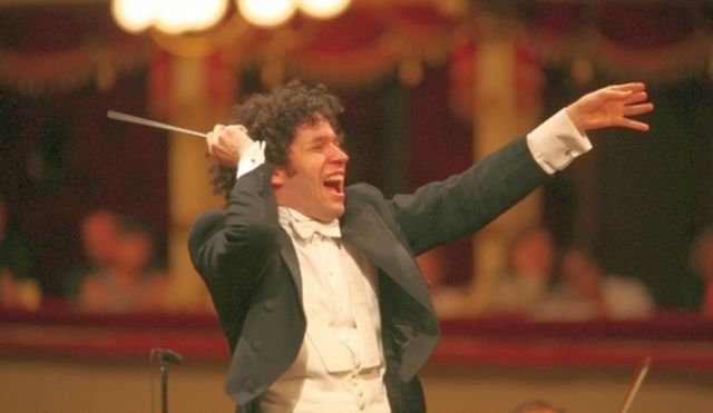 Los Angeles Philharmonic Orchestra -Opening Gala 2010/2011 with Gustavo Dudamel and Juan Diego Flórez