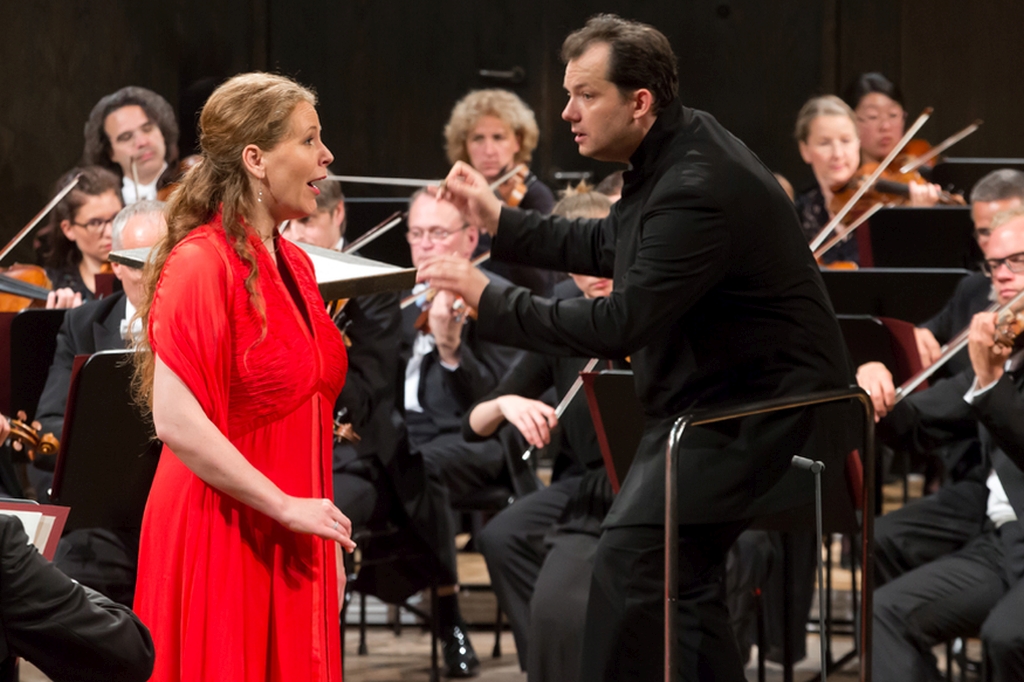 Nelsons conducts Gewandhausorchester Leipzig: Webern, Wagner and Stravinsky