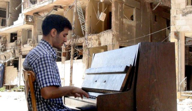 Ayham Ahmad – The Pianist of Yarmouk