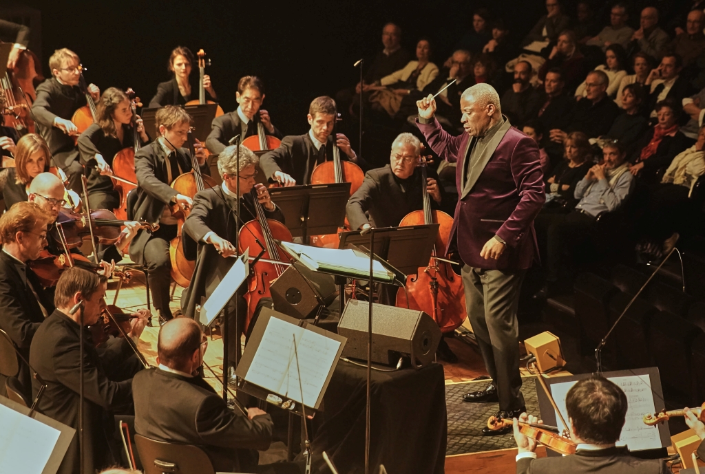 Leonard Bernstein: Mass