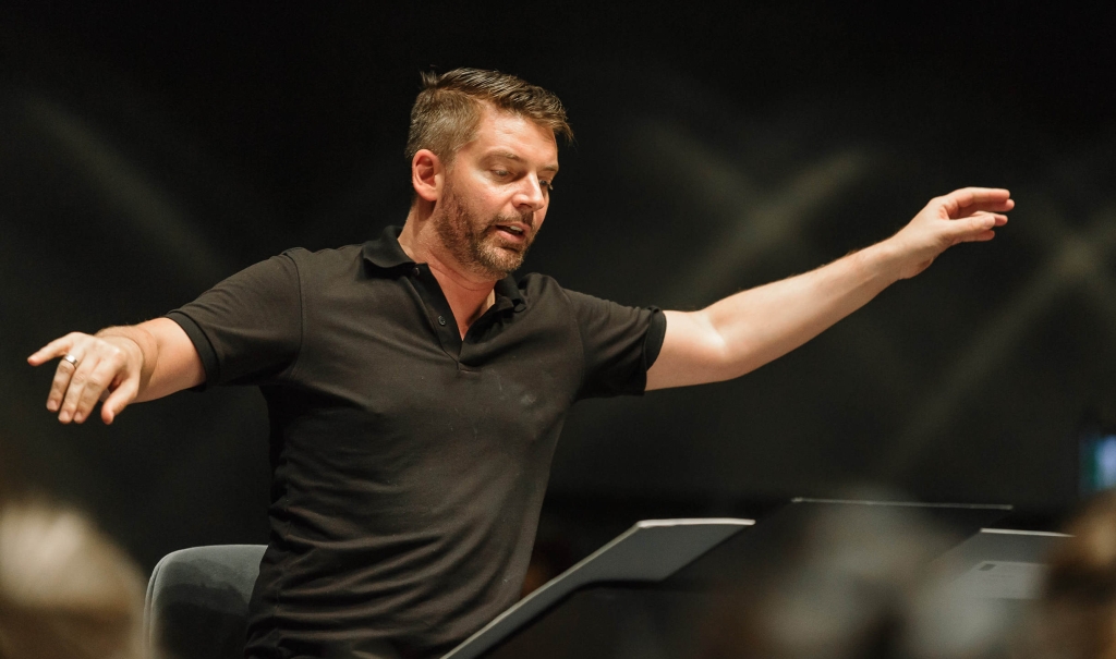 Ensemble Intercontemporain – Celestial Mechanics