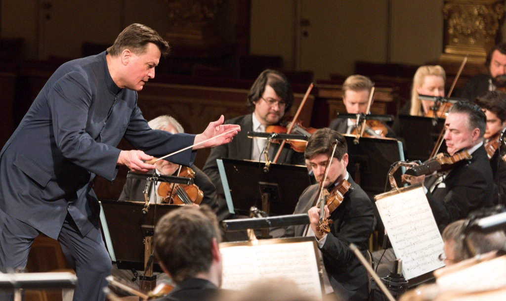 Thielemann conducts Bruckner No. 1