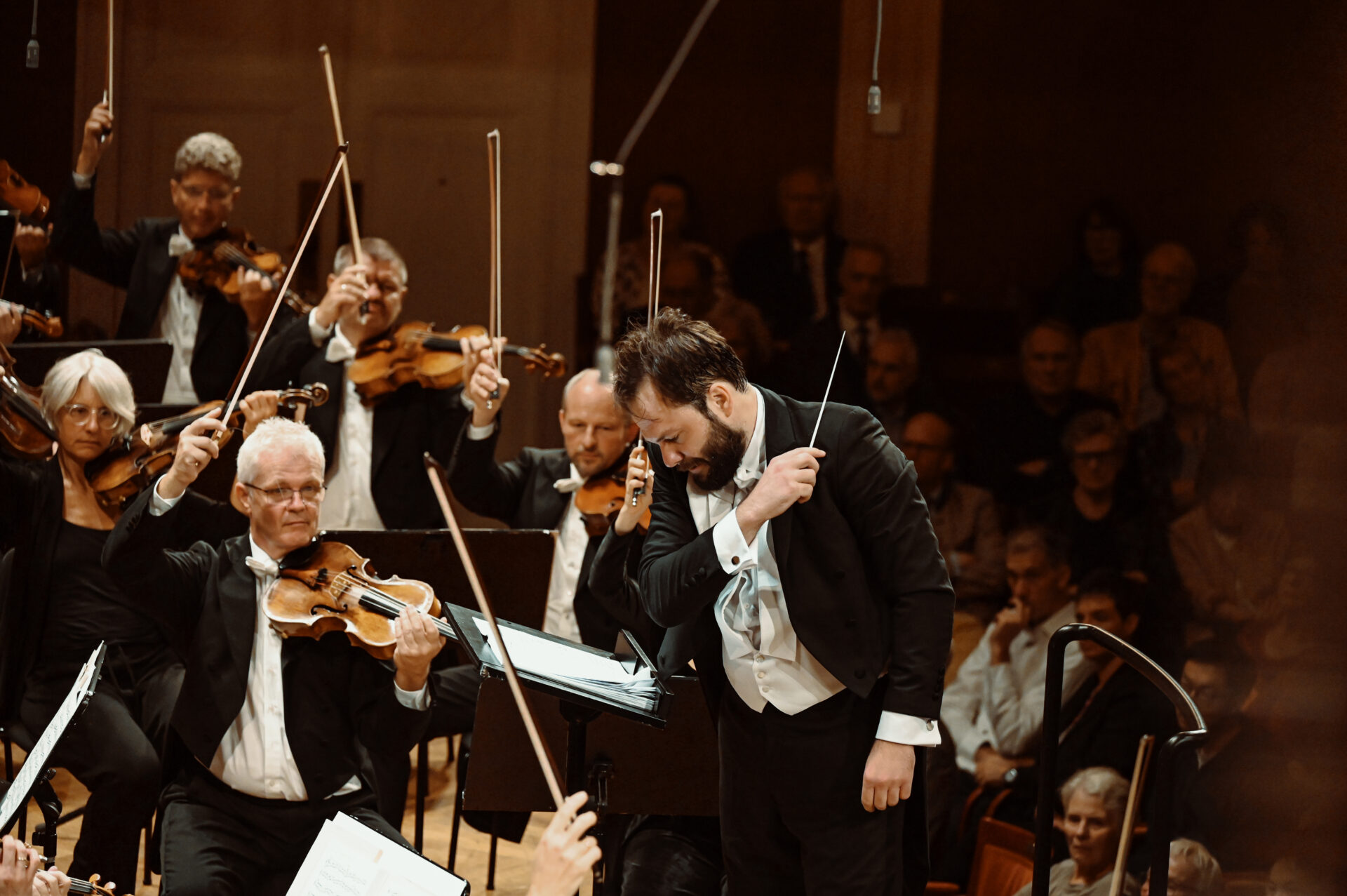 Popelka conducts Schönberg