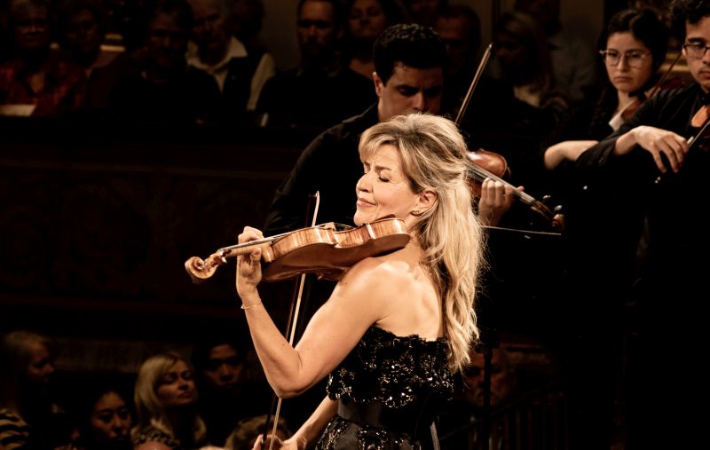 Anne-Sophie Mutter & Mutter’s Virtuosi