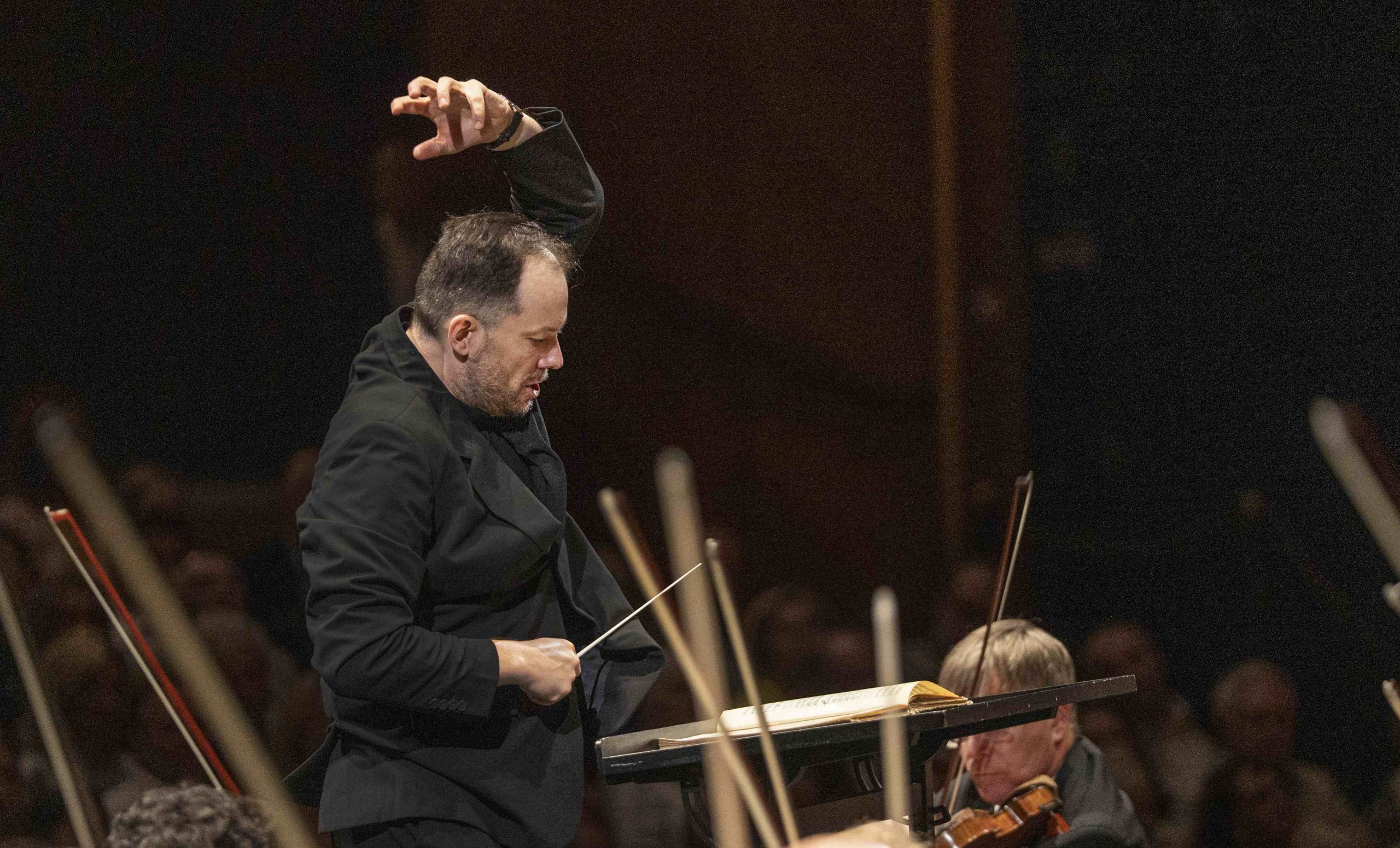 Salzburg Festival 2025: Andris Nelsons conducts Mahler & Shostakovich