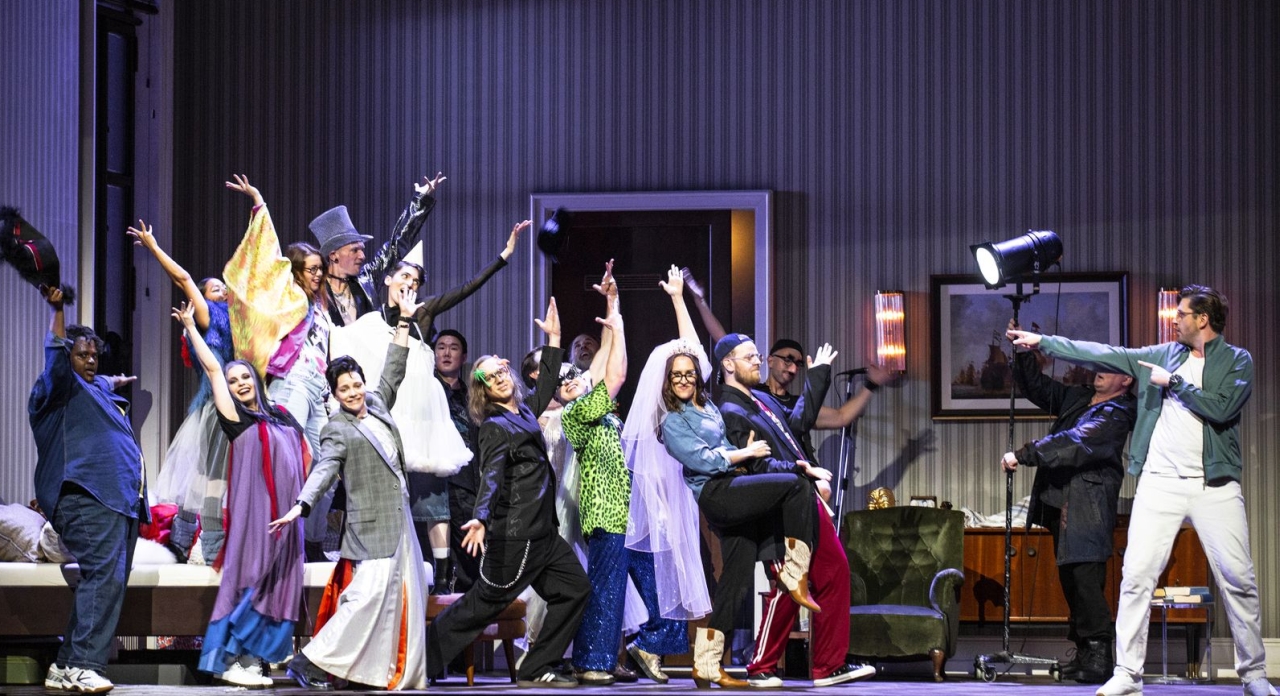 Die schweigsame Frau