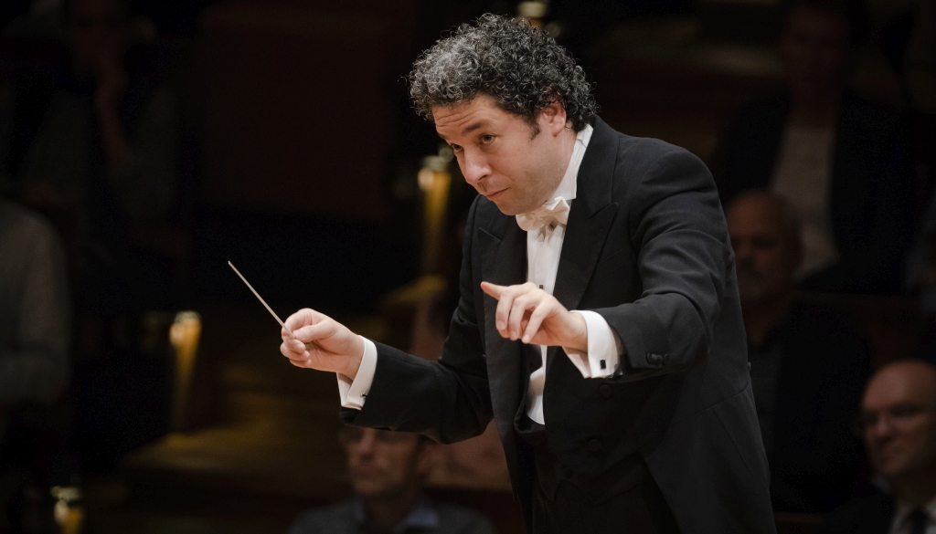 BPO: Dudamel conducts Bernstein & Mahler