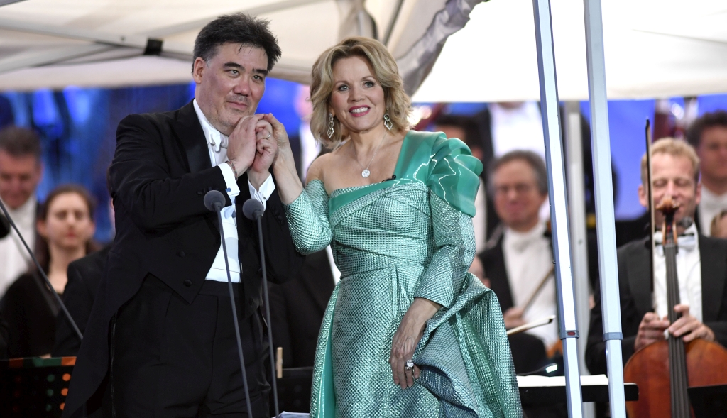 The Odeonsplatz Concert: Gilbert & Fleming