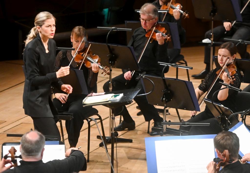 Münchner Philharmoniker – Karina Canellakis