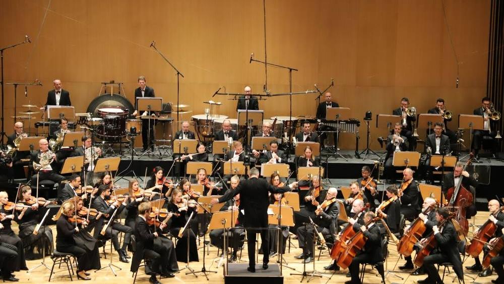 Syrian Symphony, Qatar Philharmonic & Alastair Willis
