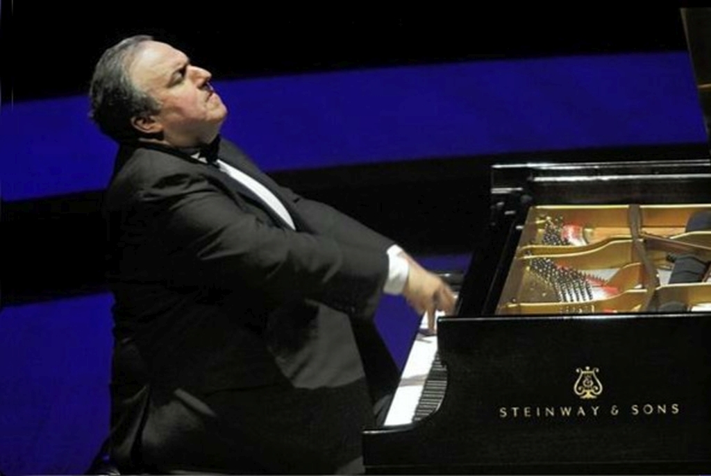 RCO: Herreweghe conducts Beethoven & Brahms