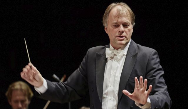 Hengelbrock conducts Bach and Mendelssohn Bartholdy