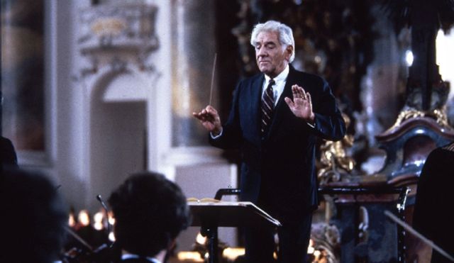 Haydn, Missa in tempore belli (English introduction included)