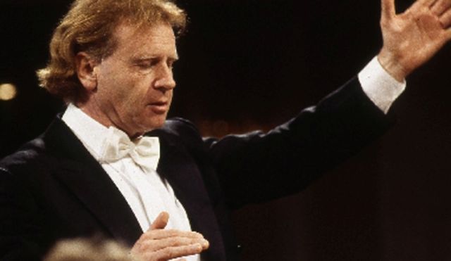 Mozart, Serenade in D major, K.250 “Haffner” (with March K.249) (Mozartwoche 1999)