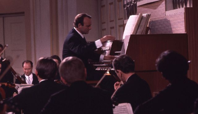 Händel, Concerto for Organ in B flat major, op.4/6