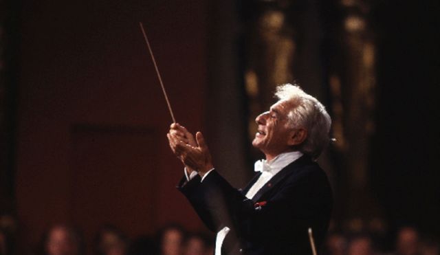 Bernstein, Divertimento for Orchestra