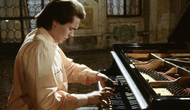 Bach, English Suite No. 2 in A minor, BWV 807